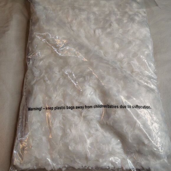 Rose Pattern Pillow Covers 18x18 White Micro Fiber Simple & Opulence 2 in Pack - Picture 8 of 16